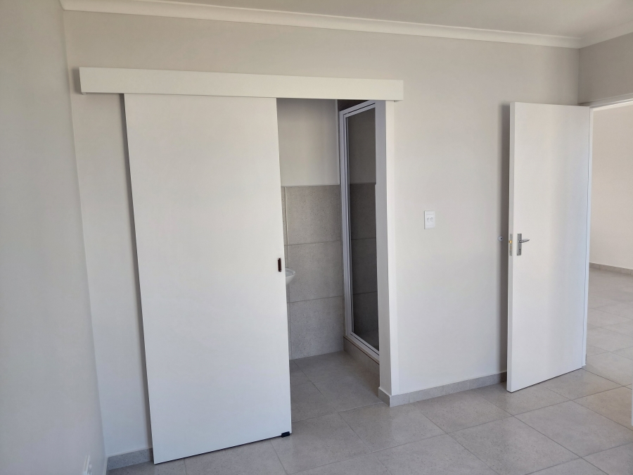 To Let 2 Bedroom Property for Rent in Stellendale Western Cape